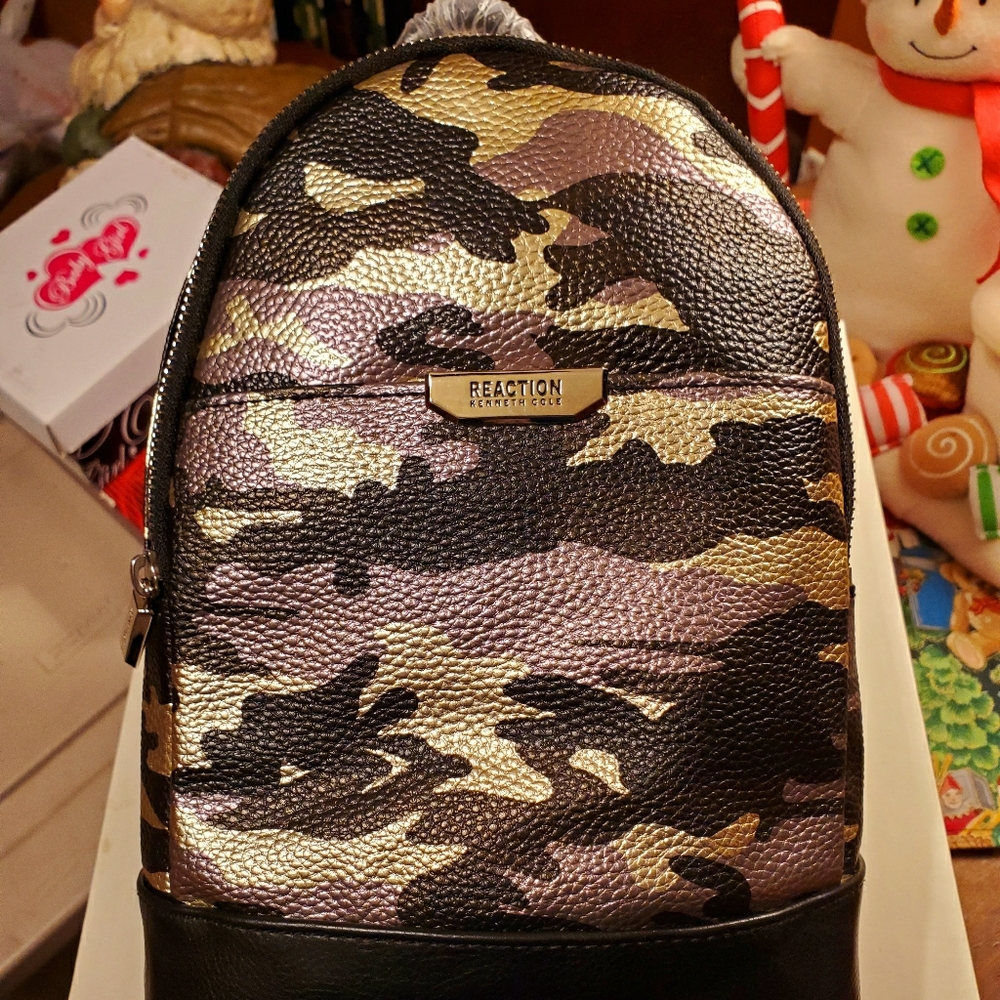 Reaction Kenneth Cole Trooper Backpack